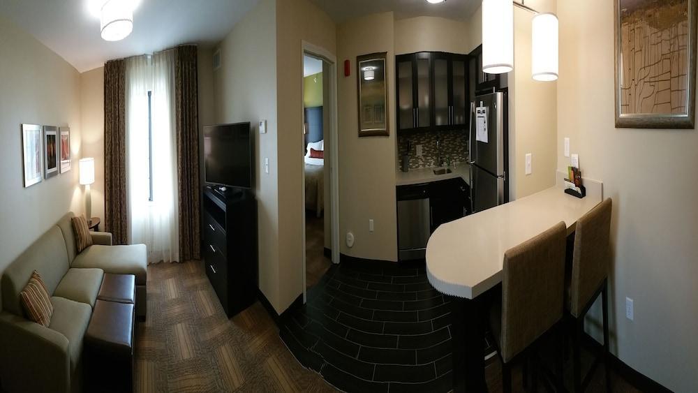 Staybridge Suites Merrillville By Ihg Exterior foto